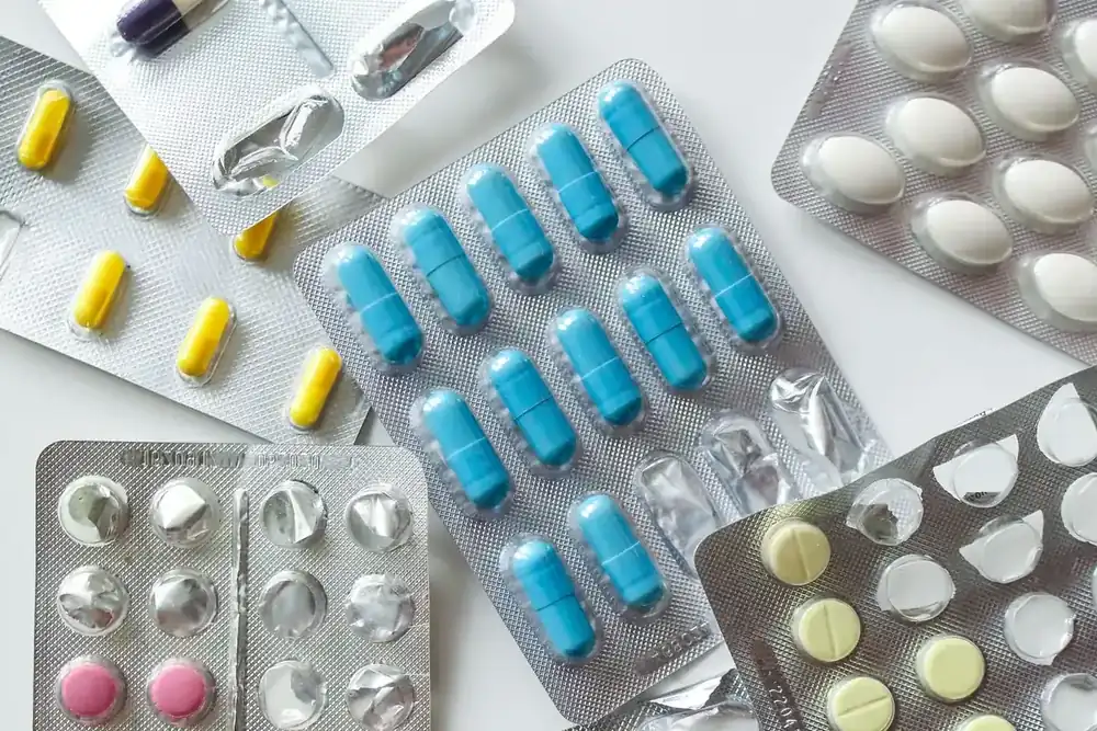 各種錠劑與膠囊的鋁箔片包裝